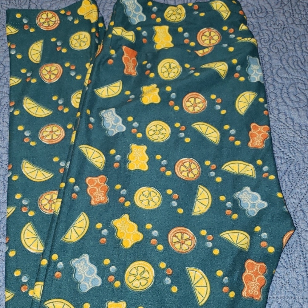 Lularoe Candy Bear, Lemon, Orange Print Leggings